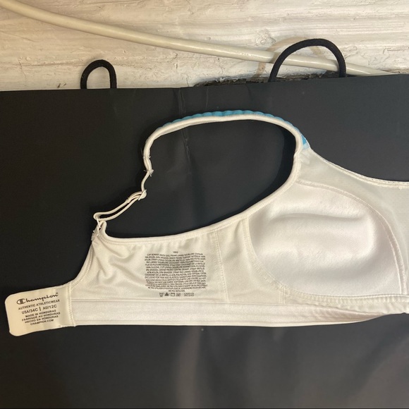 Champion High-Impact Running & Sports Bra - Picture 8 of 8